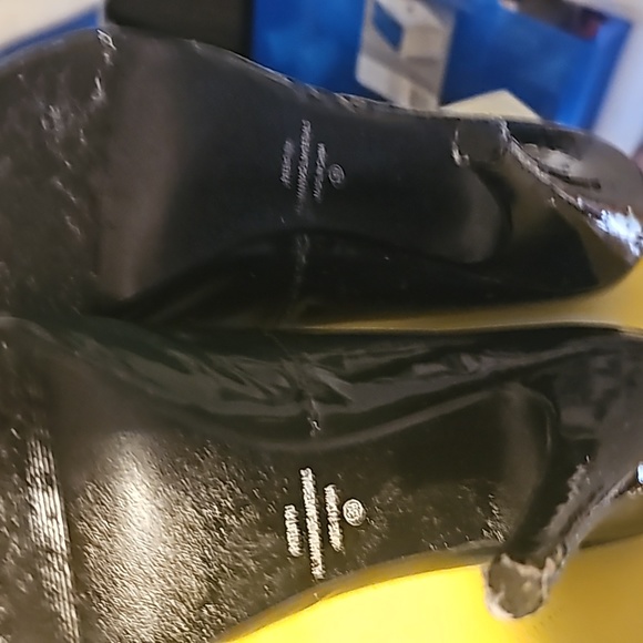 Spring Designer Shoes, Sz 9, Forest Green blends w/Deeper Green on Heel, 4" Heel - Picture 11 of 11